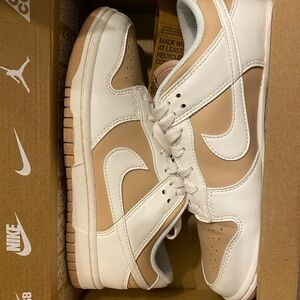 Beige Nike dunks